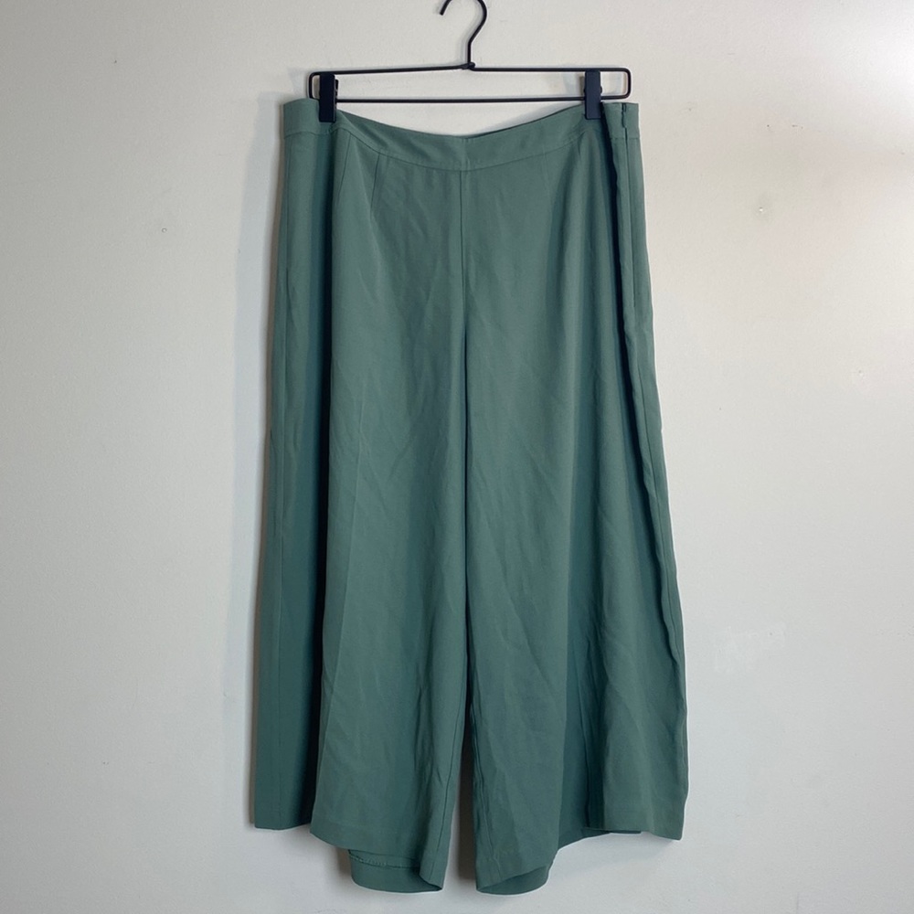Eileen Fisher Silk Capri Pant